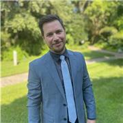 Laureato in Sicurezza e qualità Agroalimentare offre lezioni di biologia e chimica a studenti